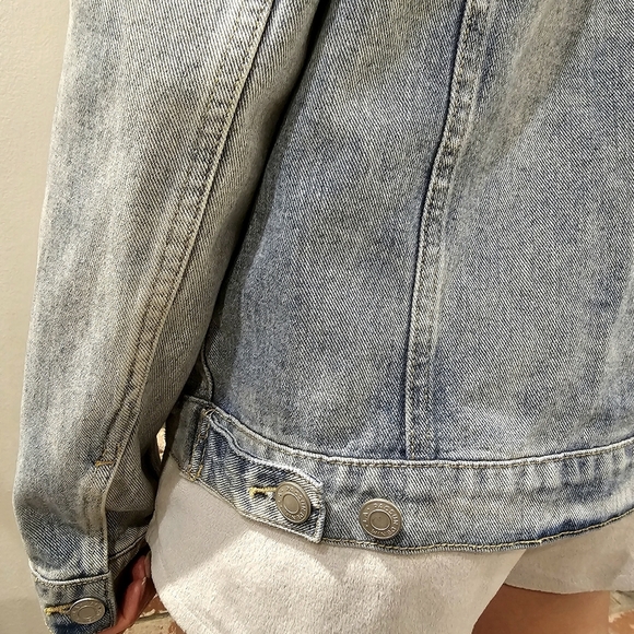 Pacsun Denim Jacket Light Blue Long Sleeve - Picture 8 of 16